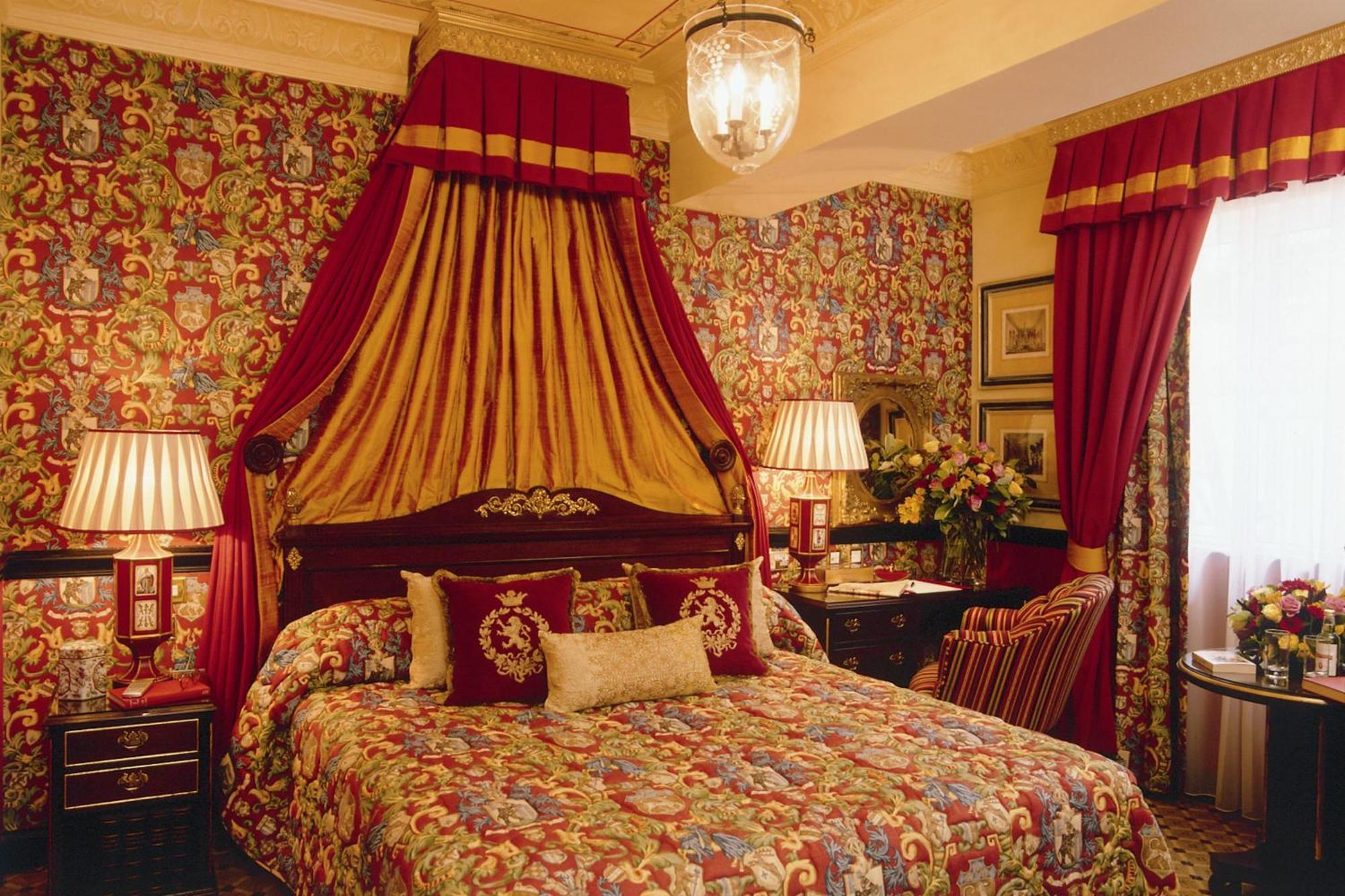 Rubens At The Palace Londen Buitenkant foto A room at the hotel