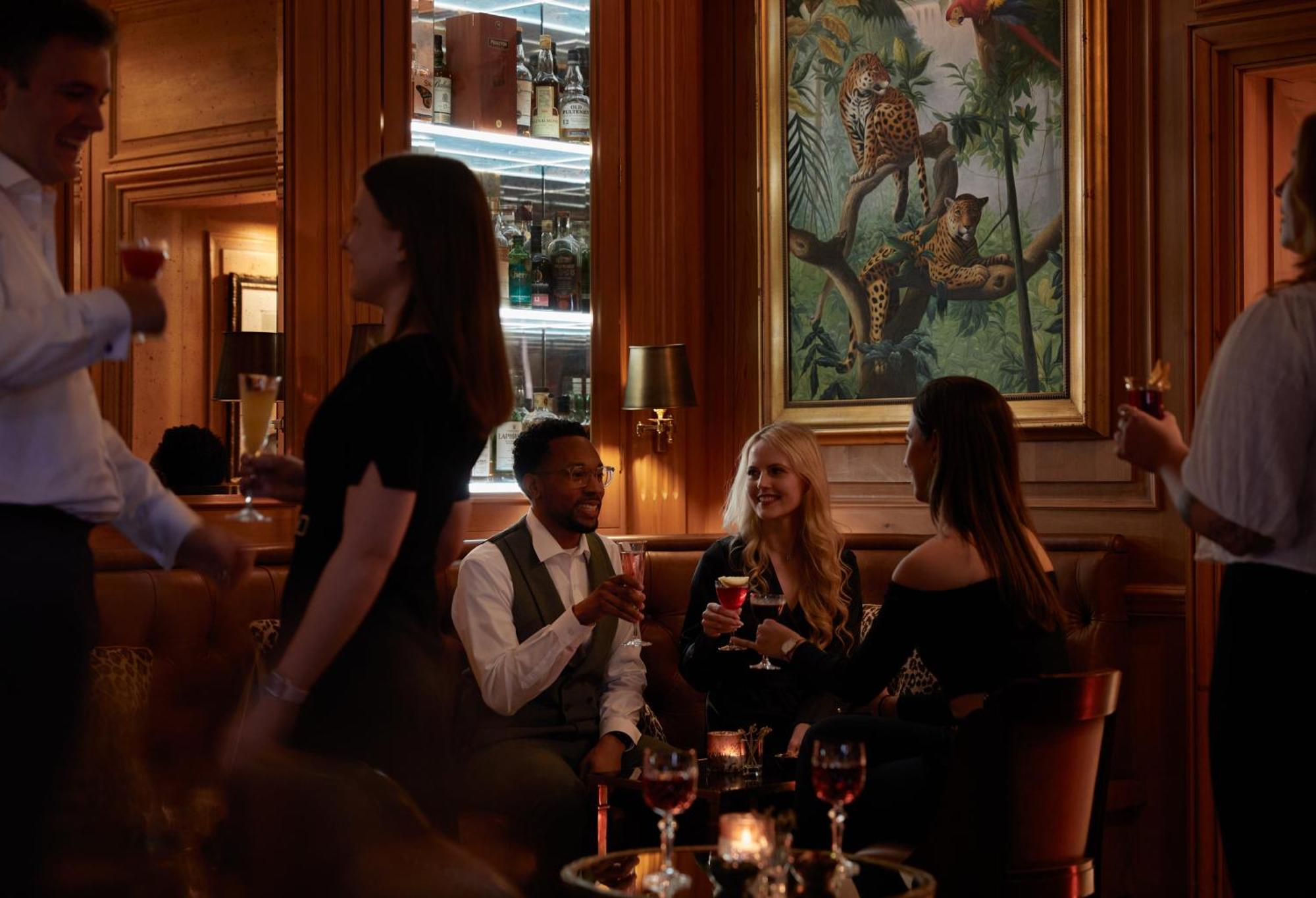 Rubens At The Palace Londen Buitenkant foto The bar at the Ritz Paris