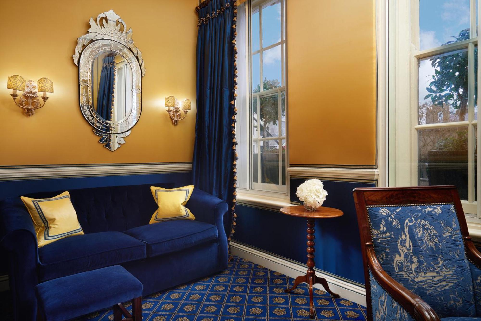 Rubens At The Palace Londen Buitenkant foto The Blue Room