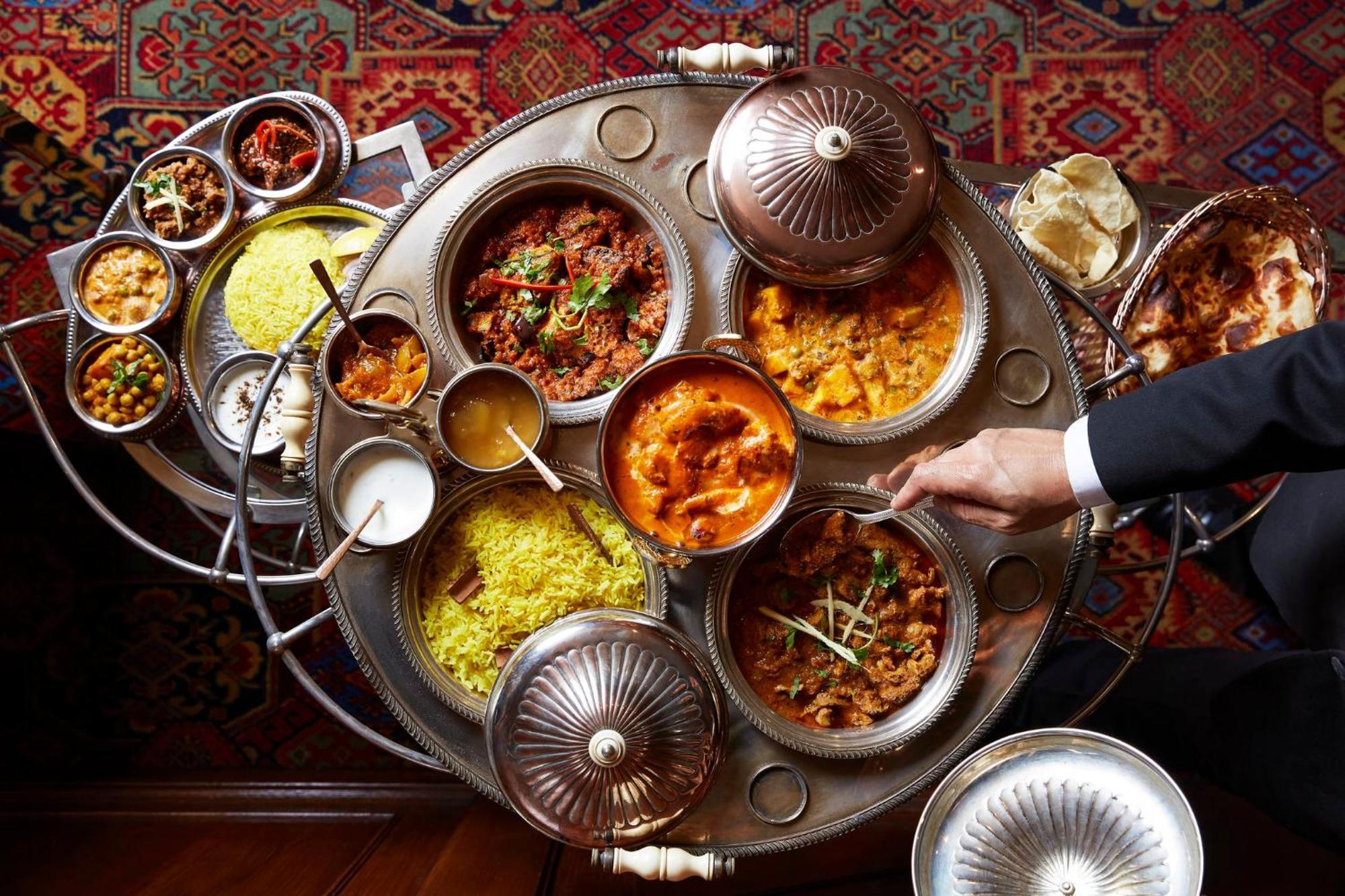 Rubens At The Palace Londen Buitenkant foto Indian cuisine