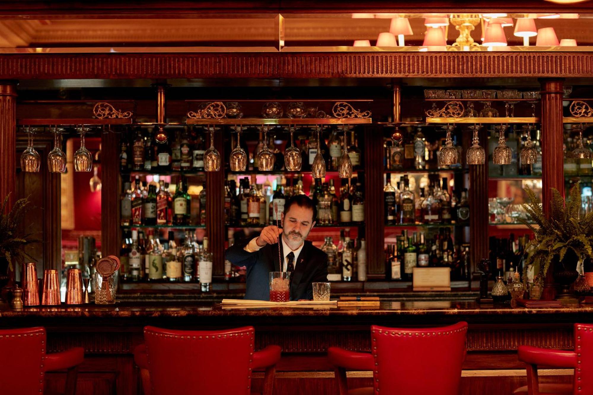 Rubens At The Palace Londen Buitenkant foto The bar at the St. Regis New York