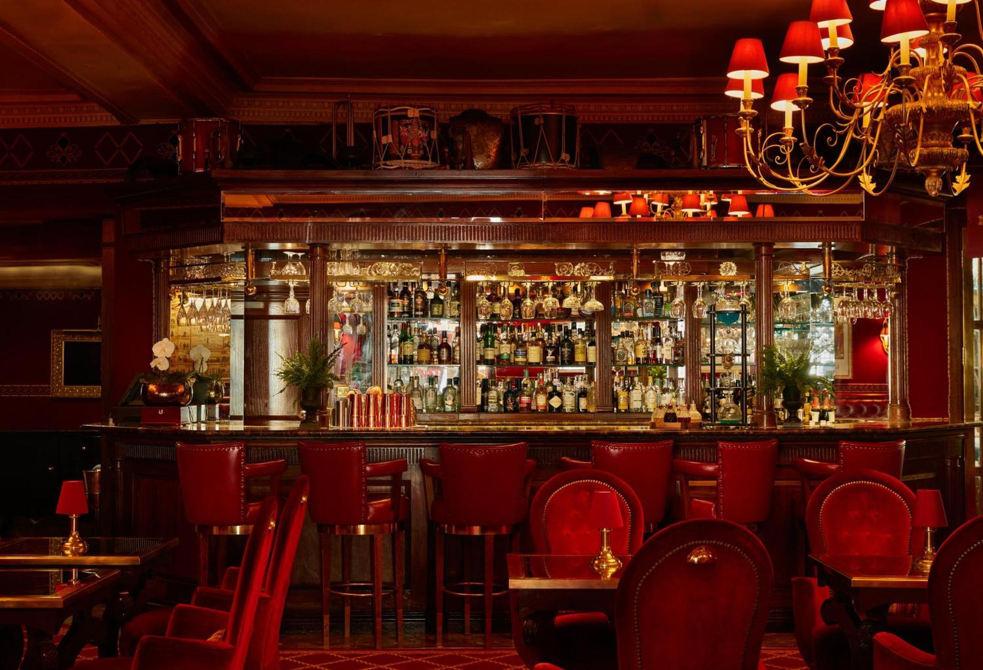 Rubens At The Palace Londen Buitenkant foto The bar at the American Bar